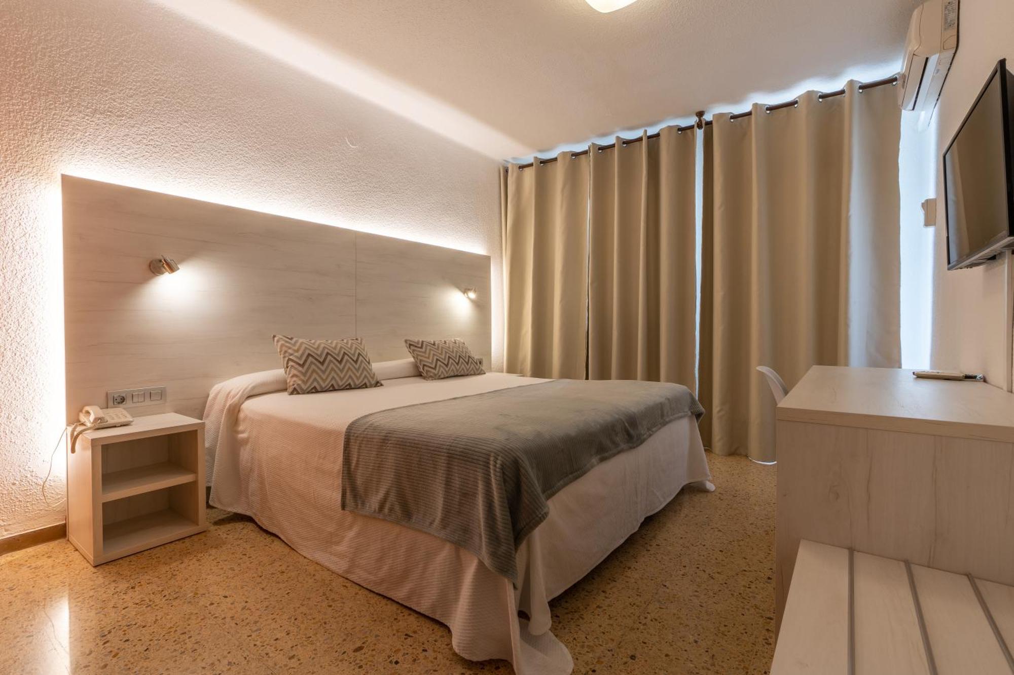 Hotel Ecoavenida Benicàssim Dış mekan fotoğraf