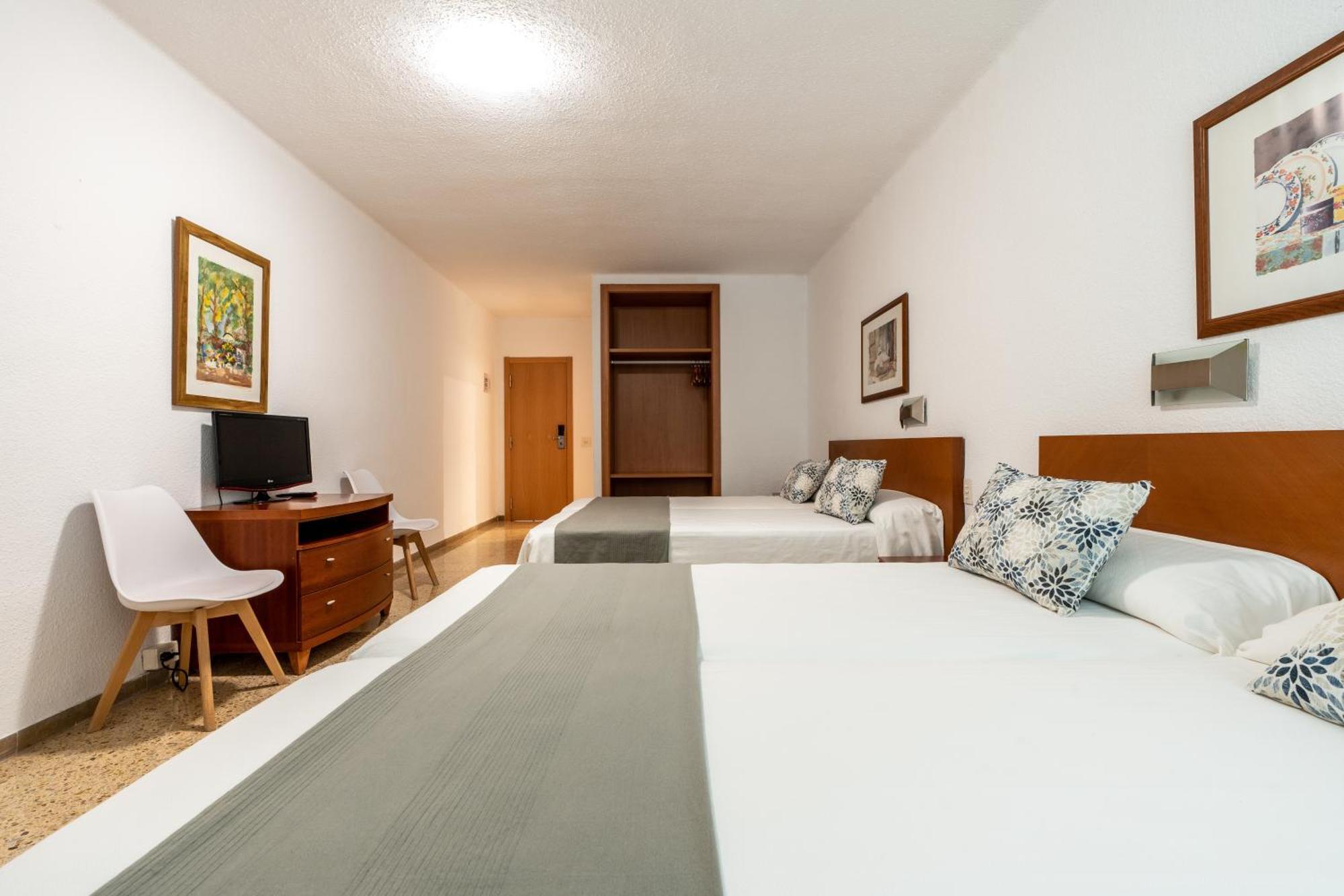 Hotel Ecoavenida Benicàssim Dış mekan fotoğraf