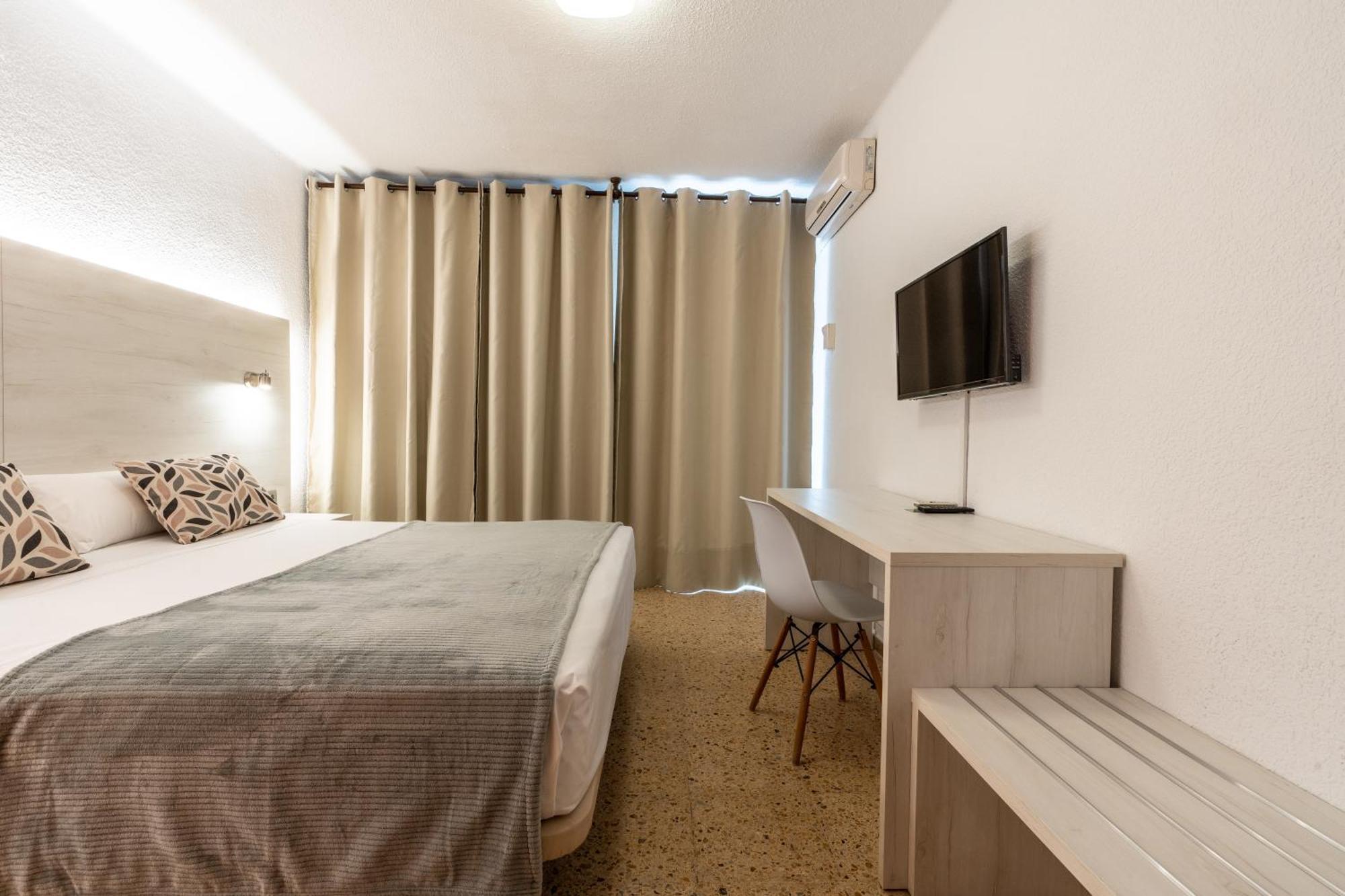 Hotel Ecoavenida Benicàssim Dış mekan fotoğraf